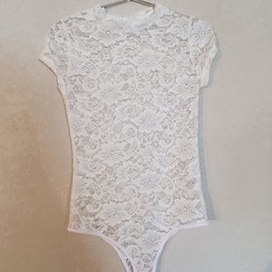 Top Chic White Lace Body Suite (M)